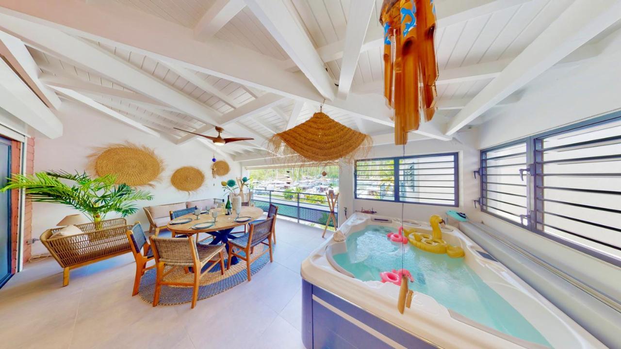 Marina, Spa & Sun - 2 Bedrooms - Luxury Apartment Anse Marcel エクステリア 写真
