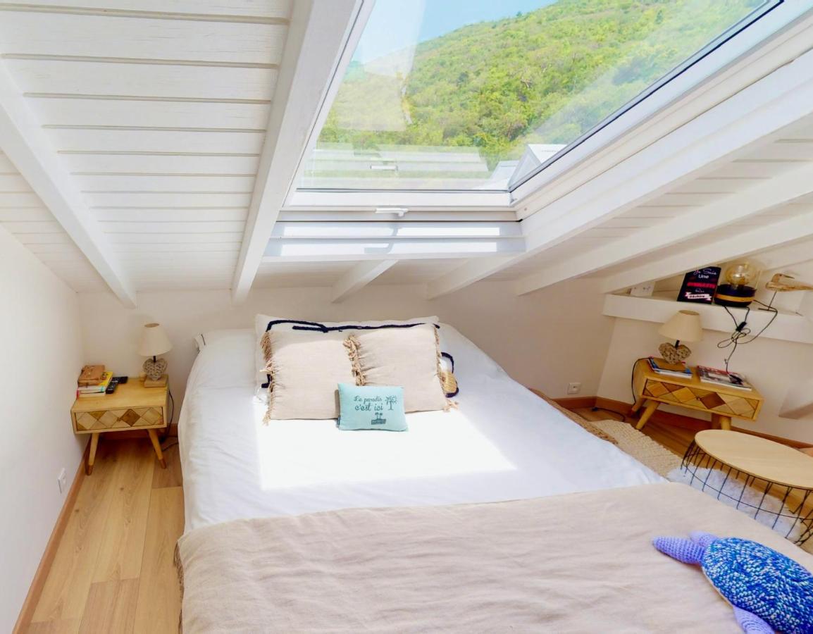 Marina, Spa & Sun - 2 Bedrooms - Luxury Apartment Anse Marcel エクステリア 写真